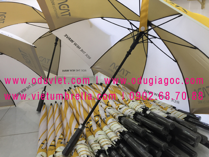 xưởng sản xuất ô dù cầm tay in logo quảng cáo